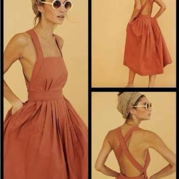 Electric Feathers traveling pinafore dress - Picture 3 of 8